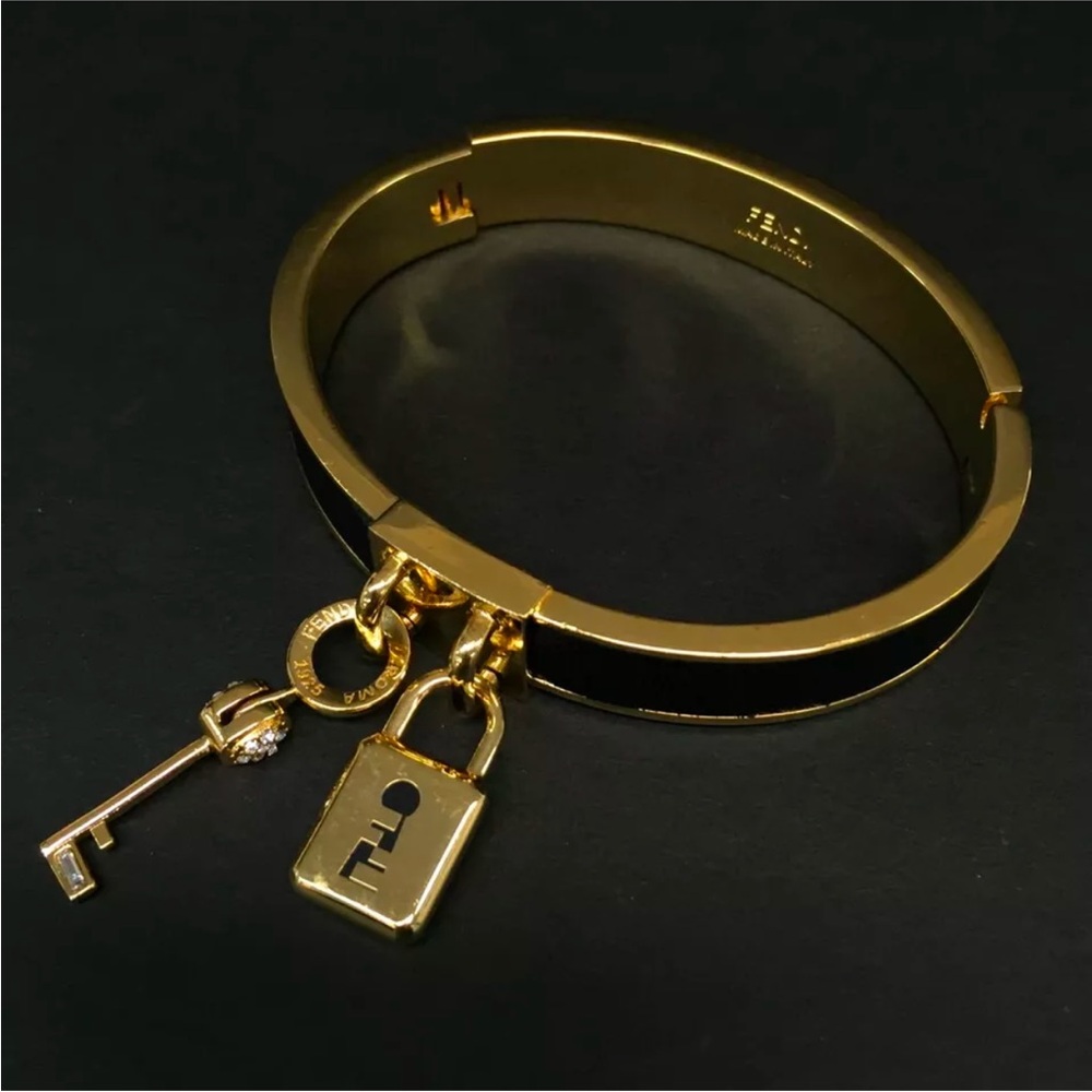 Fendi Master key Bangle - Picture 10 of 10